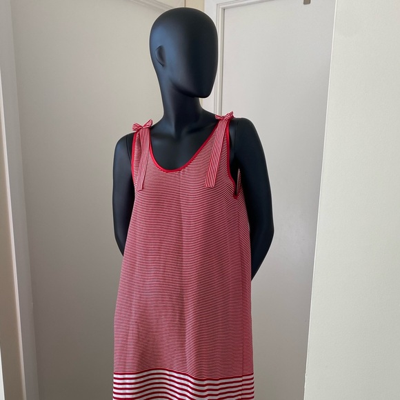 Sheer Maternity Dress - Picture 4 of 6